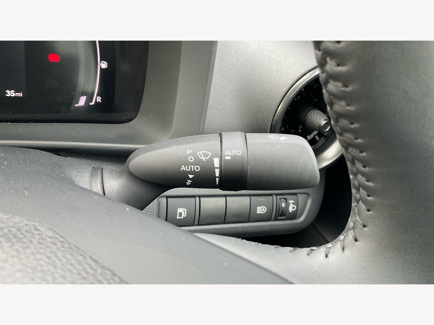 Used Toyota C-HR 2024 for sale - 77710086: Photo 31