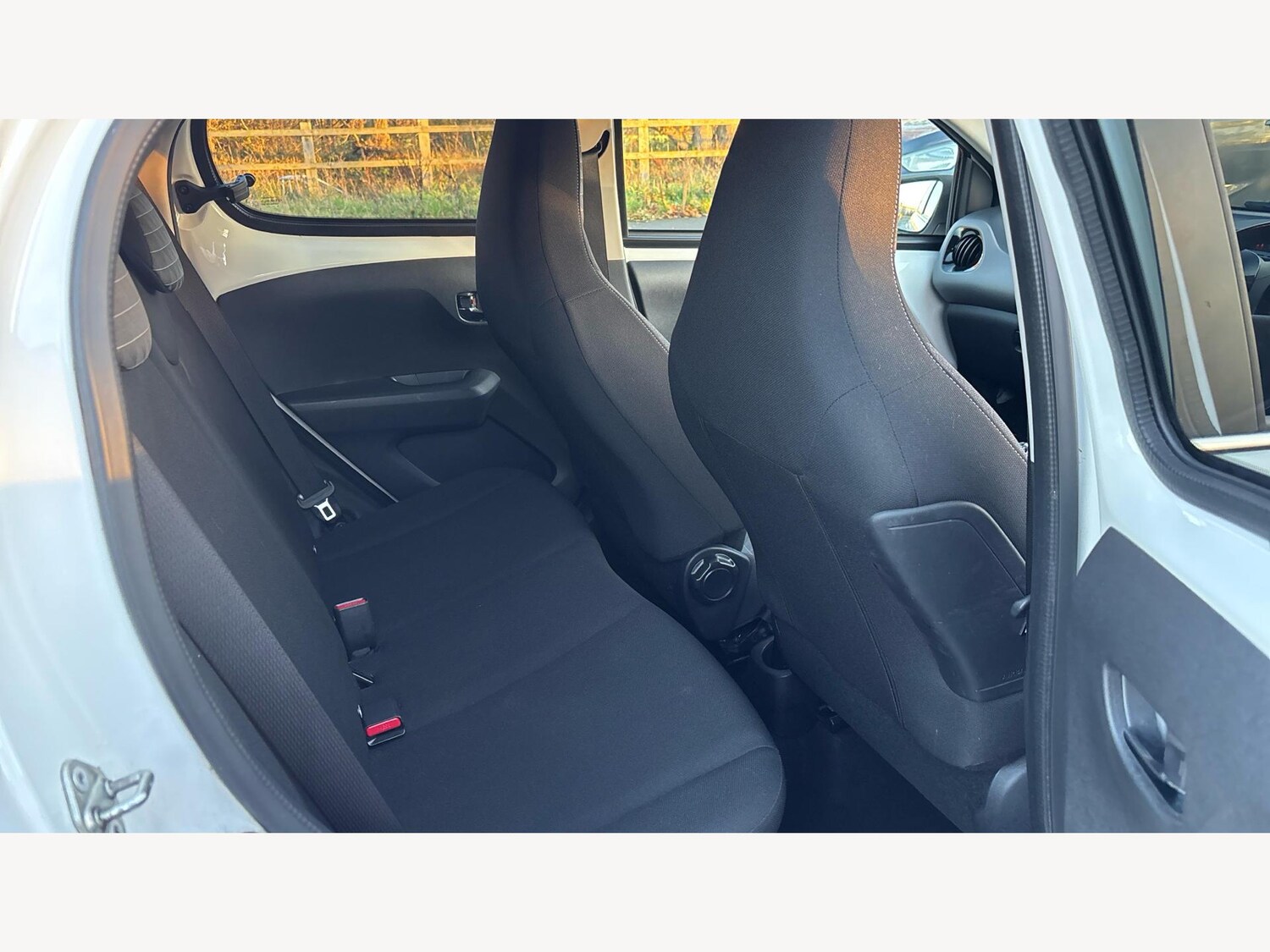 Used Peugeot 108 2021 for sale - 76832443: Photo 14