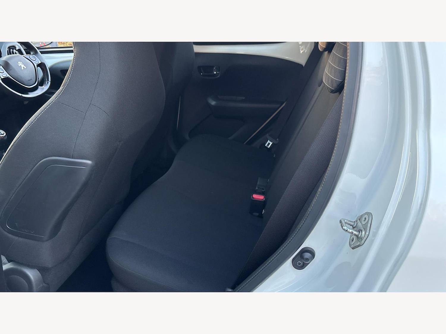 Used Peugeot 108 2021 for sale - 76832443: Photo 15