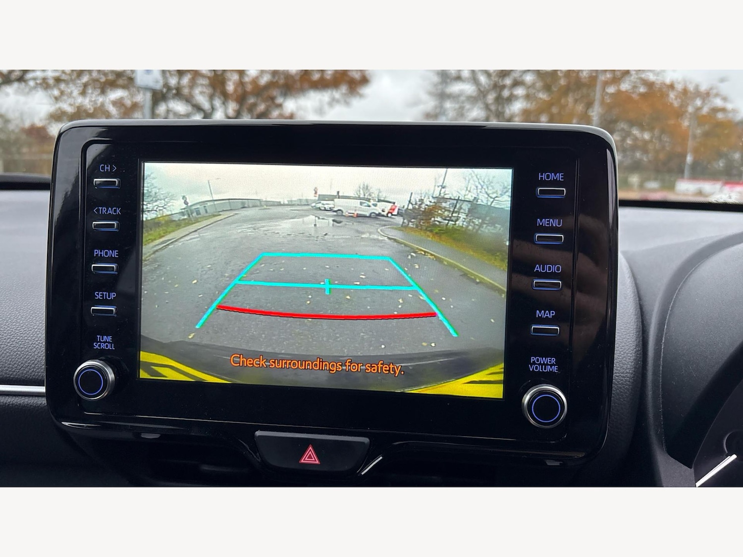 Used Toyota Yaris Cross 2024 for sale - 77454913: Photo 26