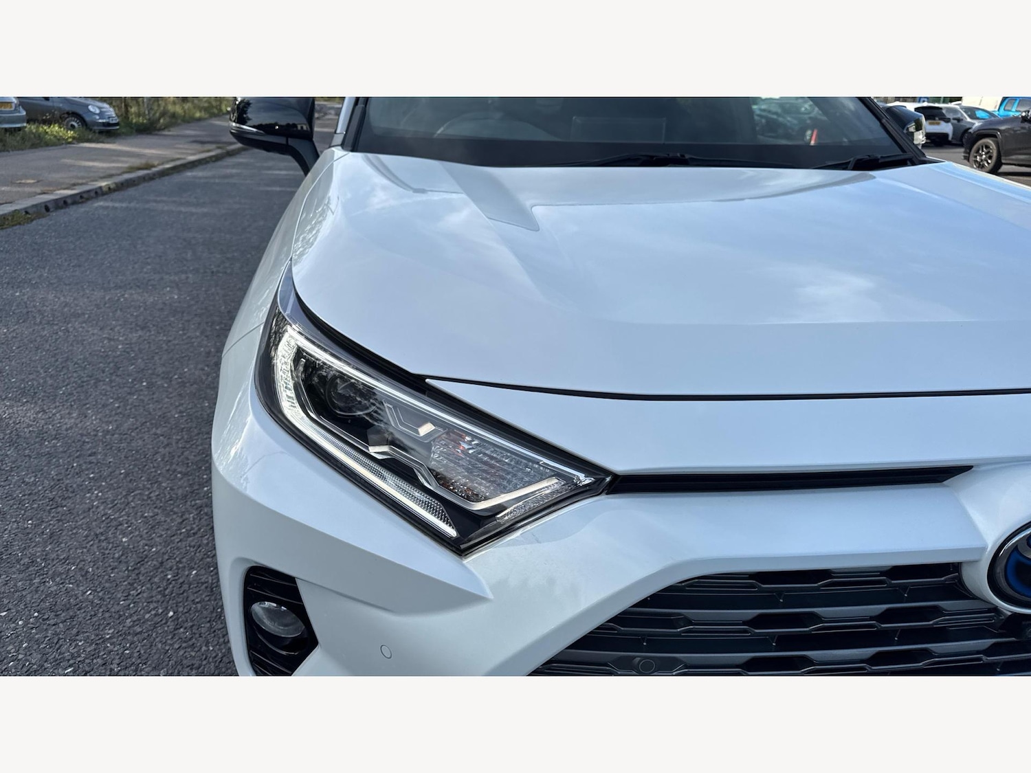 Used Toyota RAV4 2020 for sale - 76898898: Photo 24