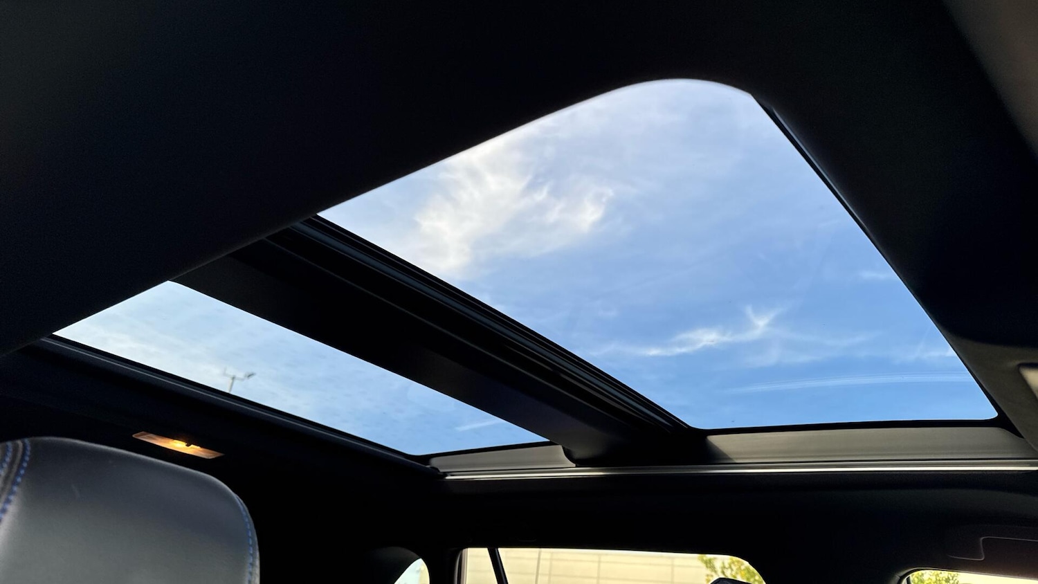 Used Toyota RAV4 2020 for sale - 76898898: Photo 35