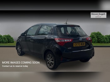 Used Toyota Yaris 2020 for sale - 75678497: Photo