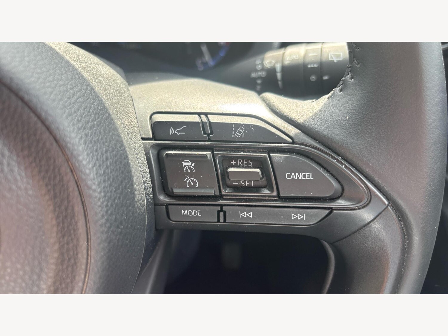 Used Toyota Yaris Cross 2022 for sale - 77524539: Photo 26