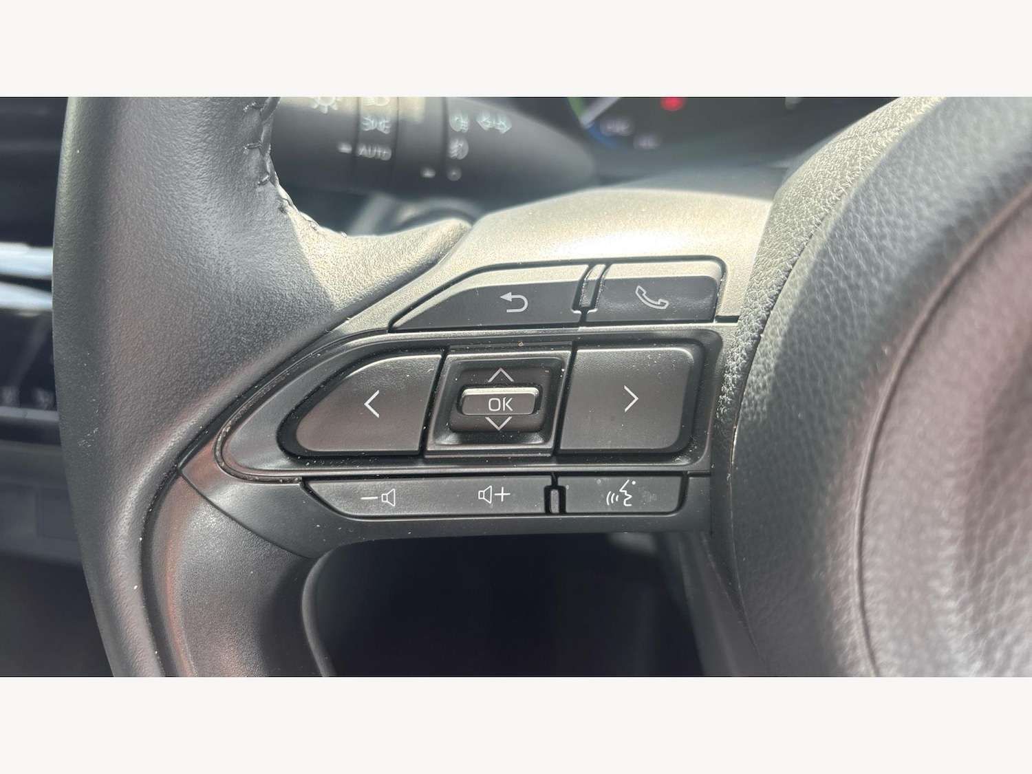 Used Toyota Yaris Cross 2022 for sale - 77524539: Photo 27