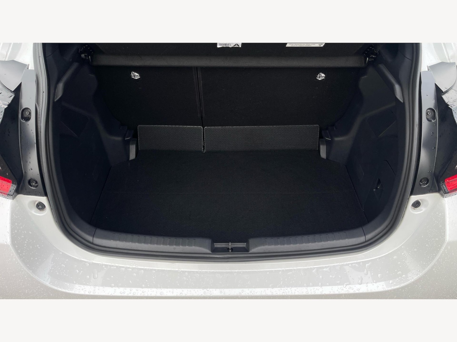 Used Toyota Yaris 2022 for sale - 77559402: Photo 16