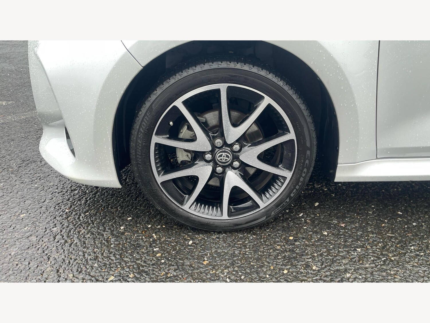 Used Toyota Yaris 2022 for sale - 77559402: Photo 26