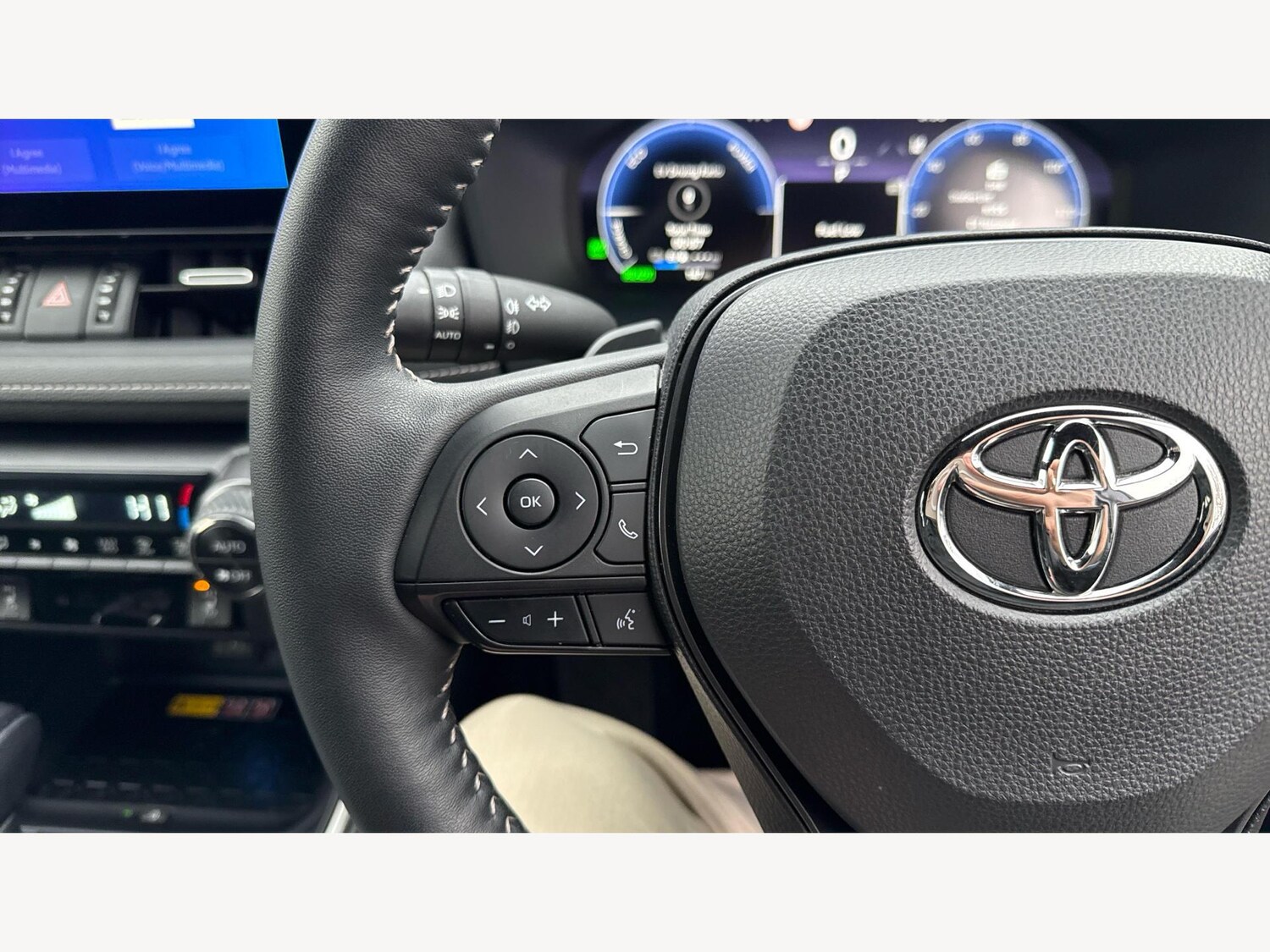 Used Toyota RAV4 2024 for sale - 77478670: Photo 30