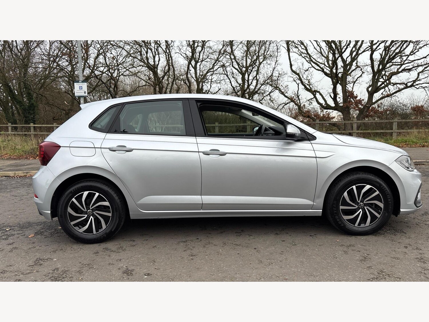 Used Volkswagen Polo 2022 for sale - 77067062: Photo 18