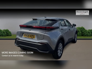 Used Toyota C-HR 2025 for sale - 79395826: Photo