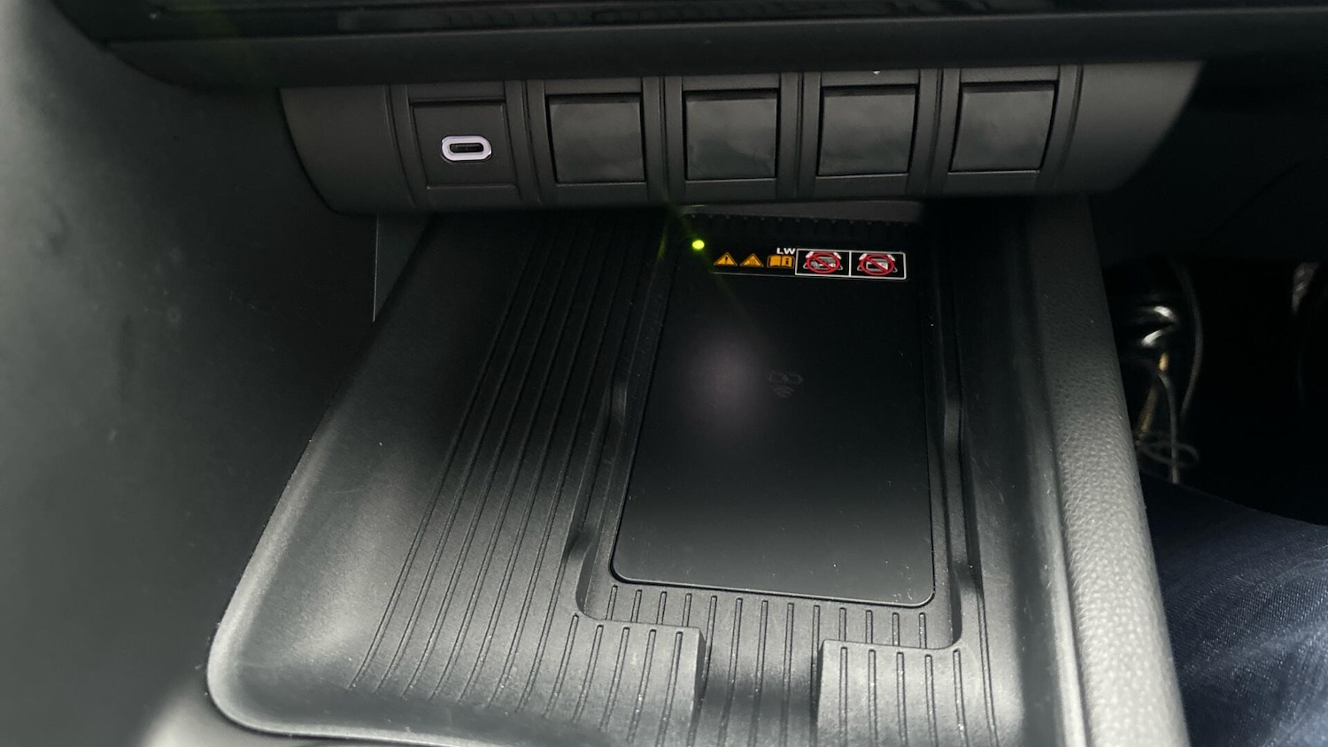 Used Toyota C-HR 2025 for sale - 76728964: Photo 35