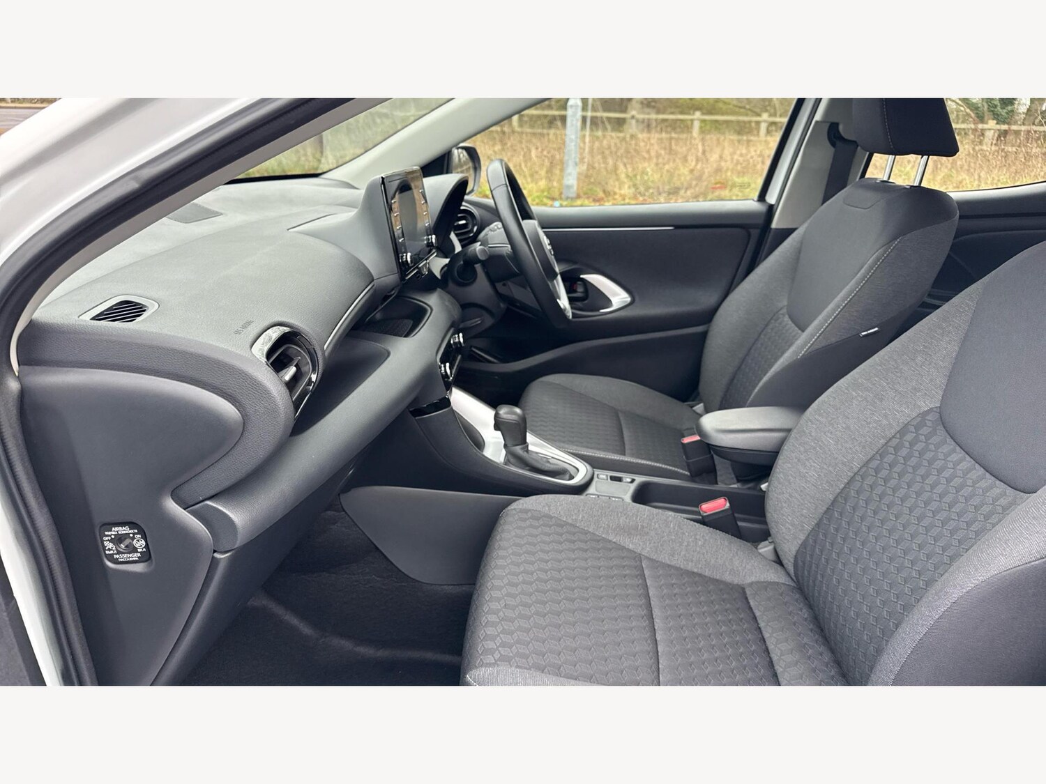 Used Toyota Yaris for sale - 77497585: Photo 12