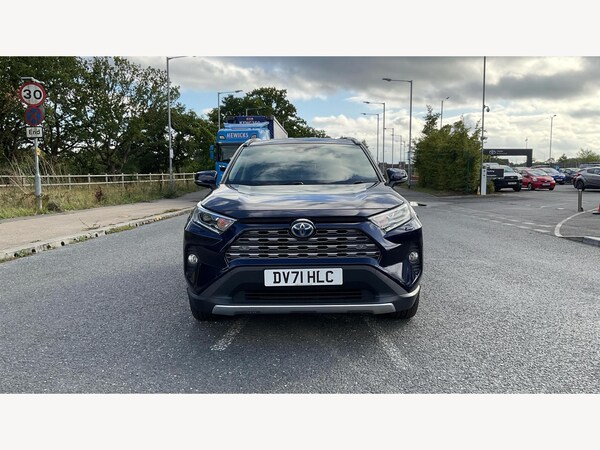 Used Toyota RAV4 2021 for sale - 76200182: Photo 17