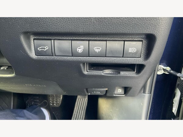 Used Toyota RAV4 2021 for sale - 76200182: Photo 39