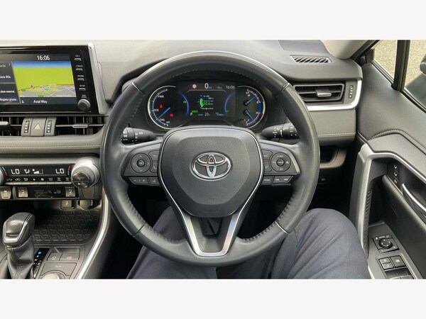 Used Toyota RAV4 2021 for sale - 76200182: Photo 8