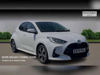 Used Toyota Yaris 2024 for sale - 78741862: Photo
