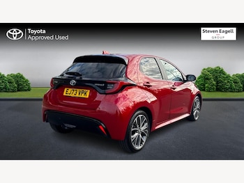 Used Toyota Yaris 2023 for sale - 76226644: Photo 2
