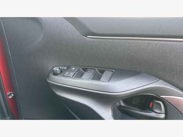 Used Toyota Yaris 2023 for sale - 76226644: Photo 33