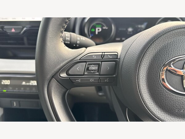 Used Toyota Yaris 2023 for sale - 76226644: Photo 34