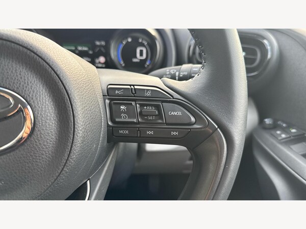 Used Toyota Yaris 2023 for sale - 76226644: Photo 36