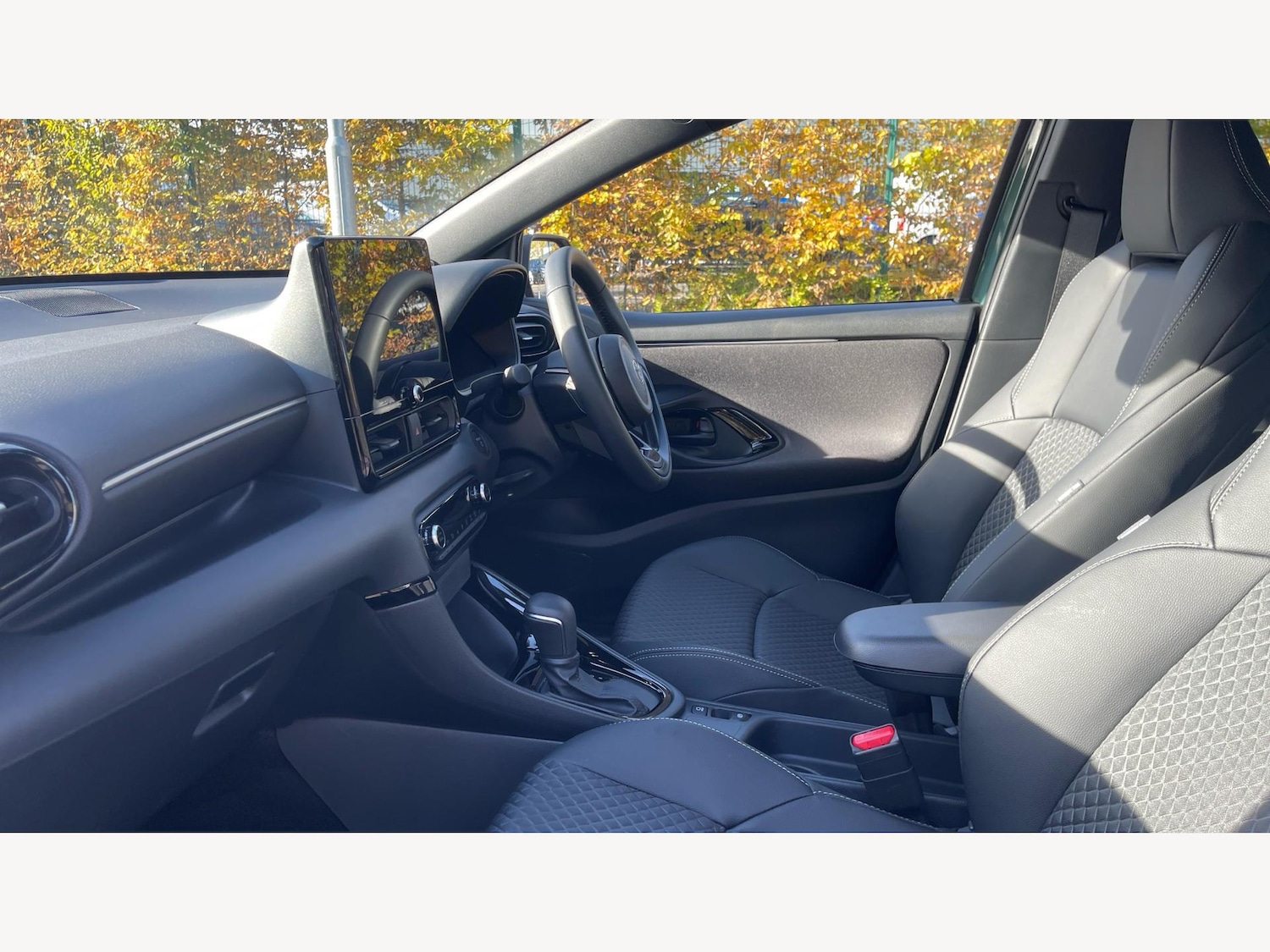 Used Toyota Yaris 2025 for sale - 76432126: Photo 12