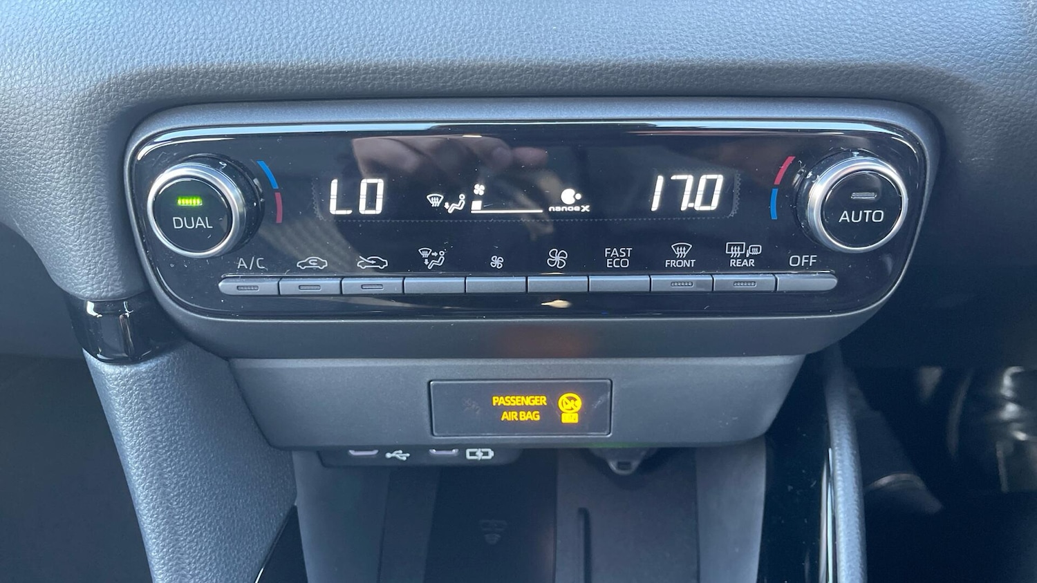 Used Toyota Yaris 2025 for sale - 76432126: Photo 40