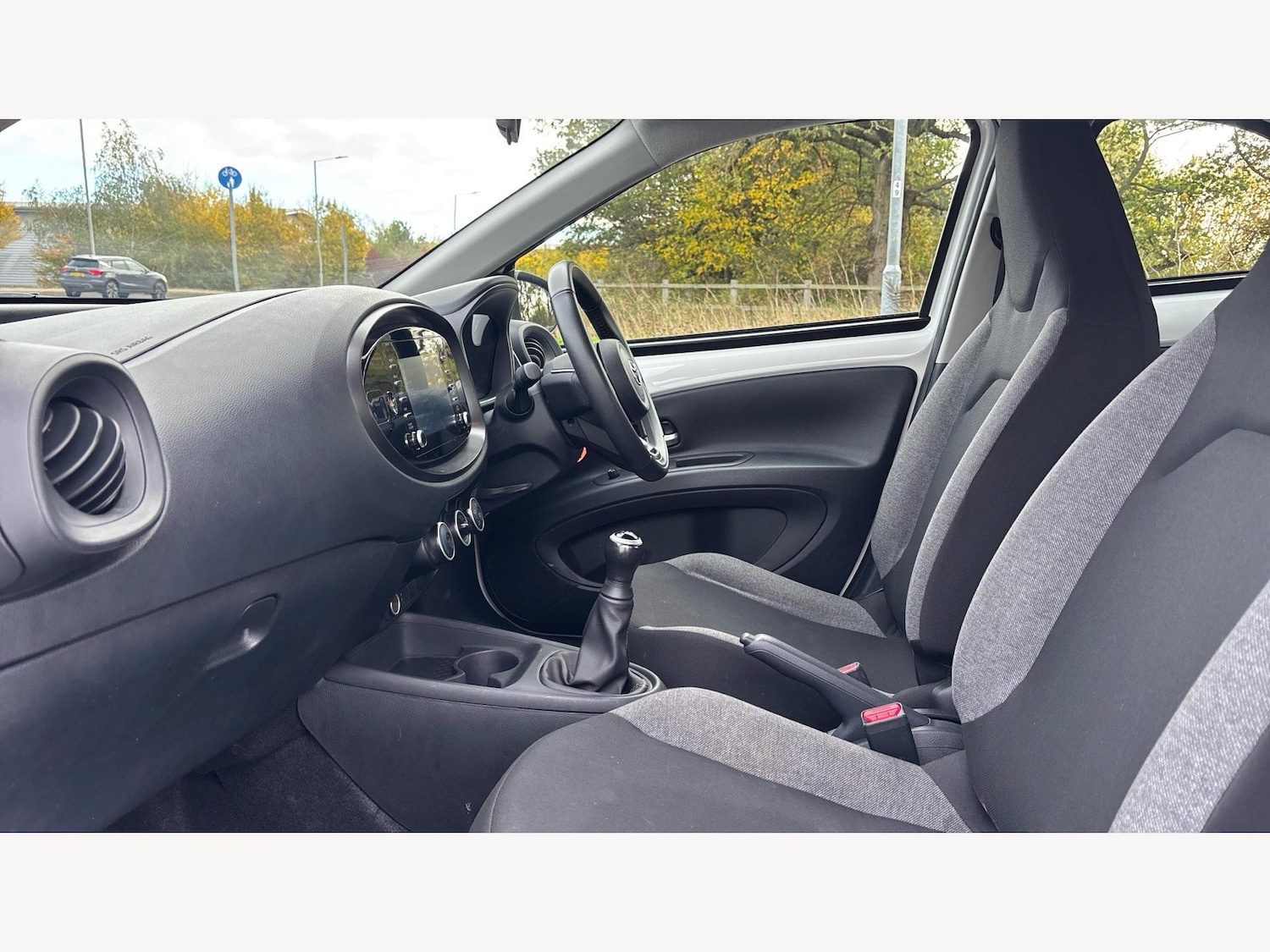 Used Toyota Aygo X 2023 for sale - 76380892: Photo 12