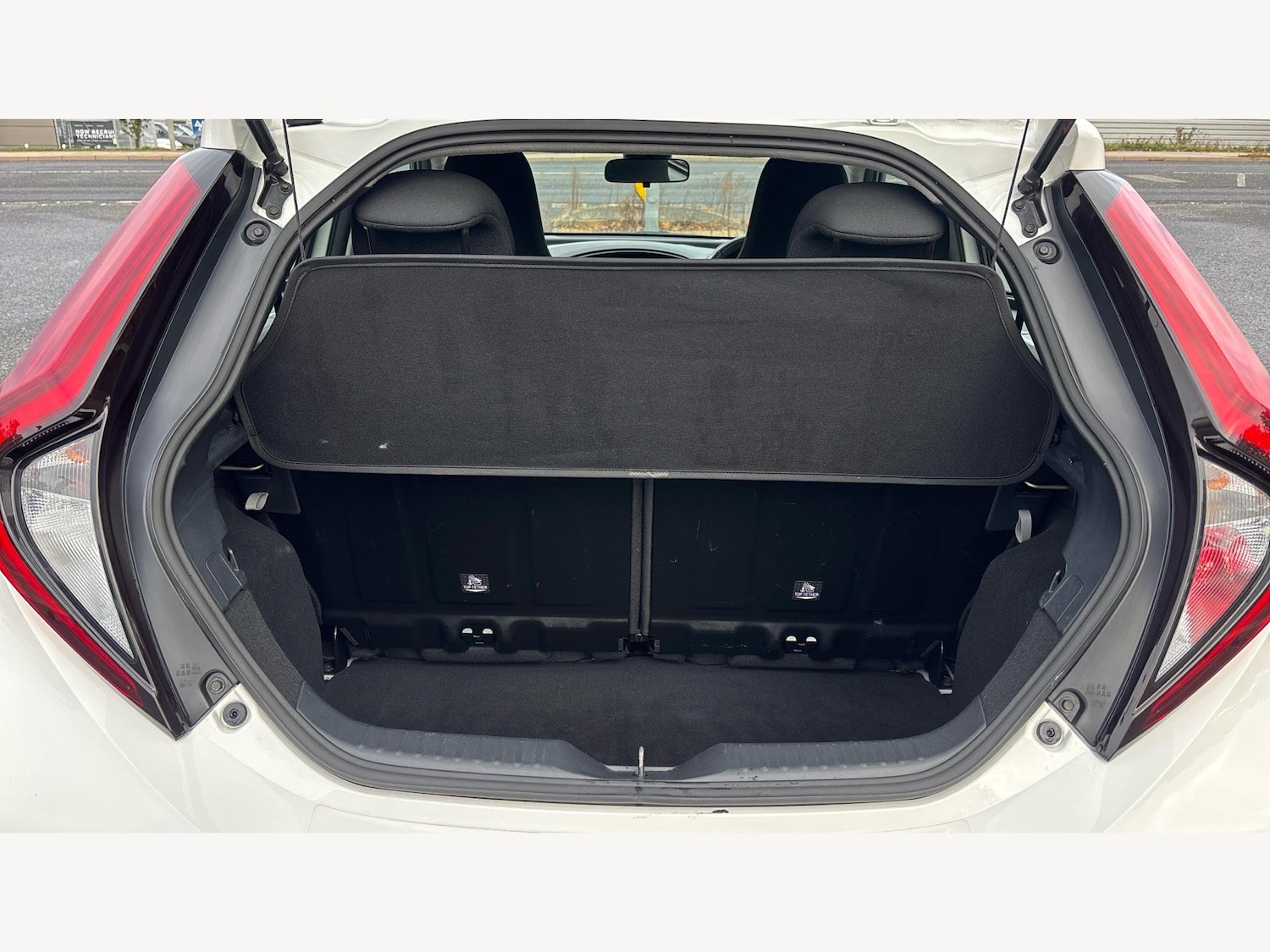 Used Toyota Aygo X 2023 for sale - 76380892: Photo 16