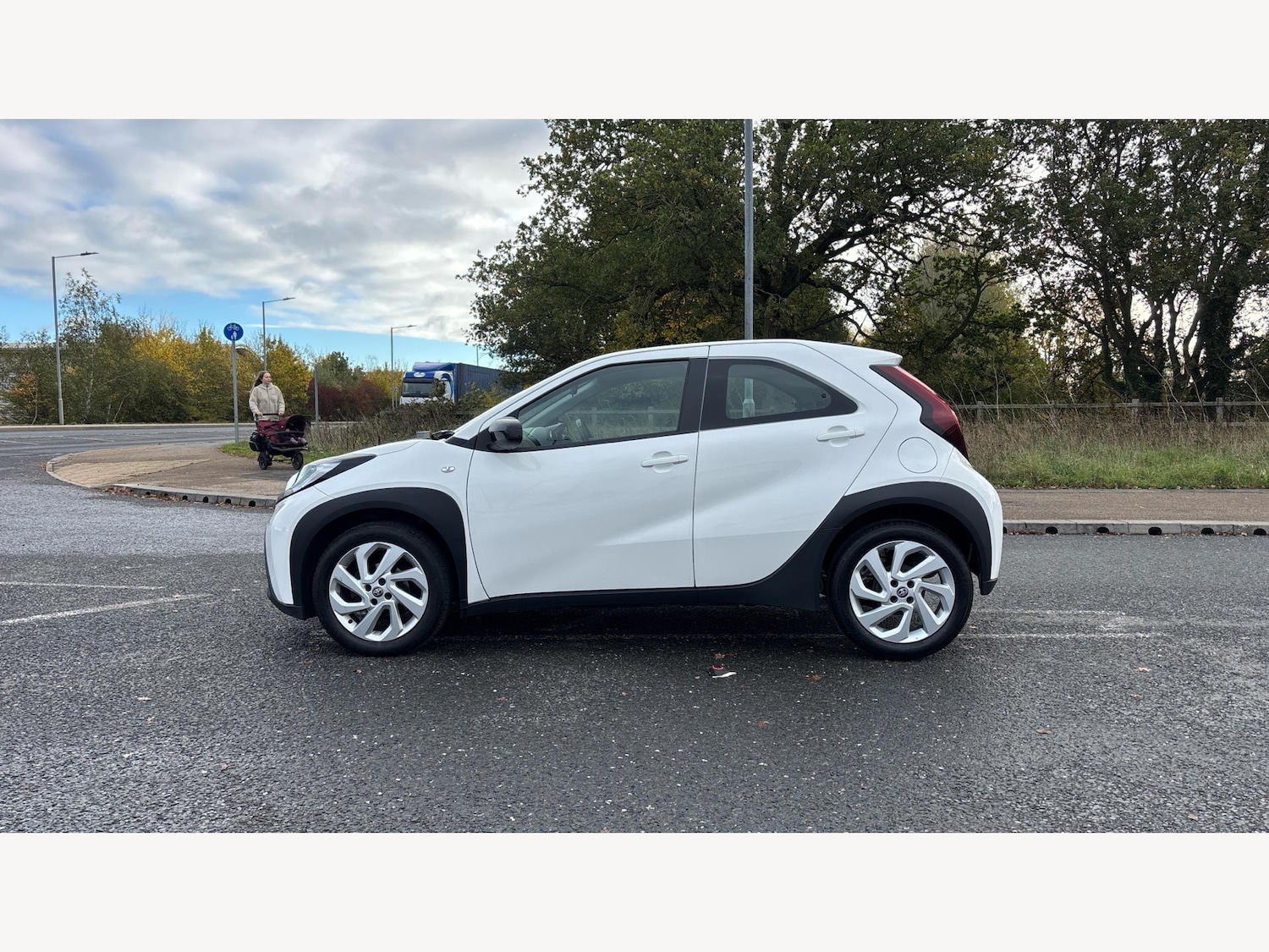 Used Toyota Aygo X 2023 for sale - 76380892: Photo 19