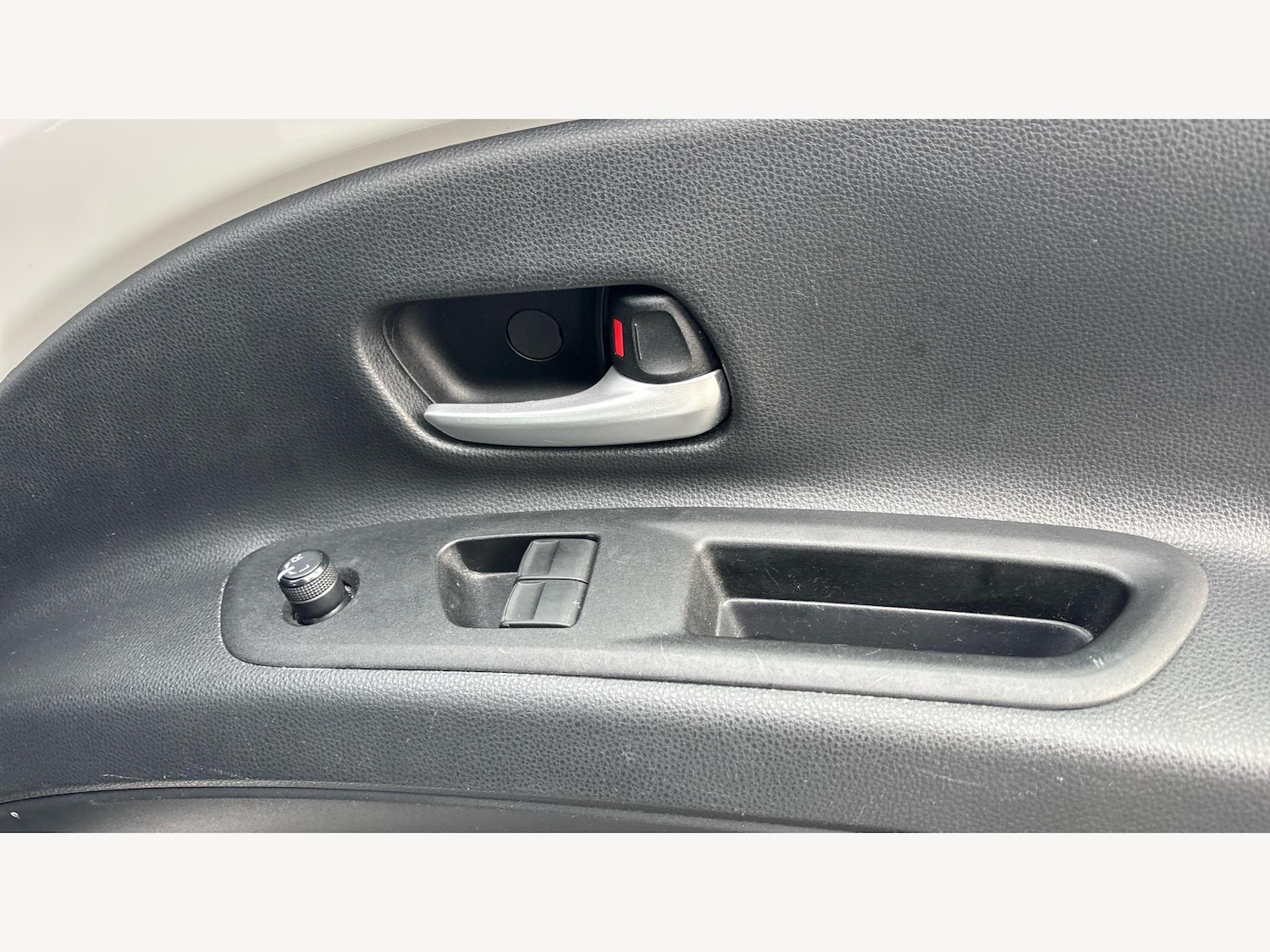 Used Toyota Aygo X 2023 for sale - 76380892: Photo 28