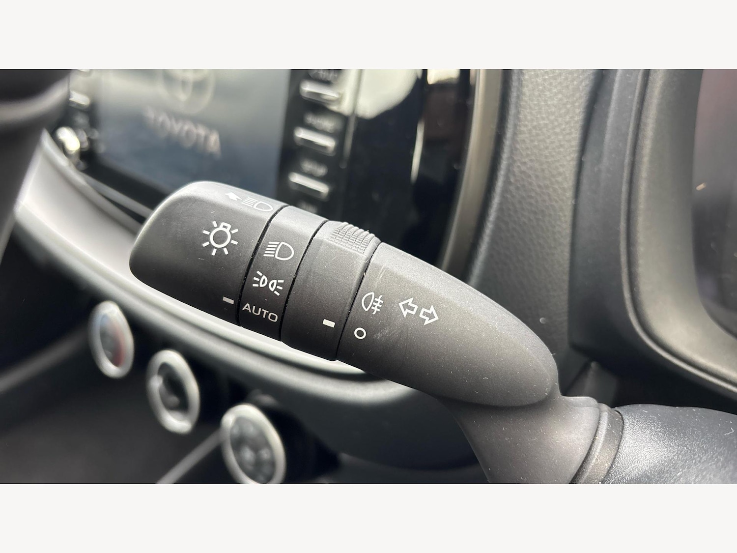 Used Toyota Aygo X 2023 for sale - 76380892: Photo 32