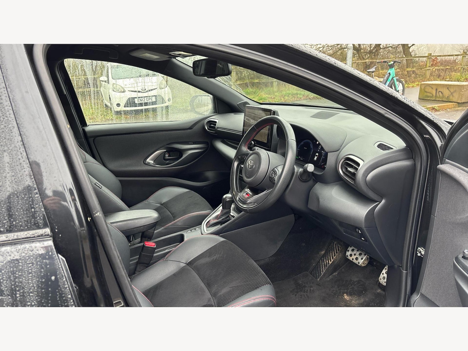 Used Toyota Yaris 2024 for sale - 77440369: Photo 13