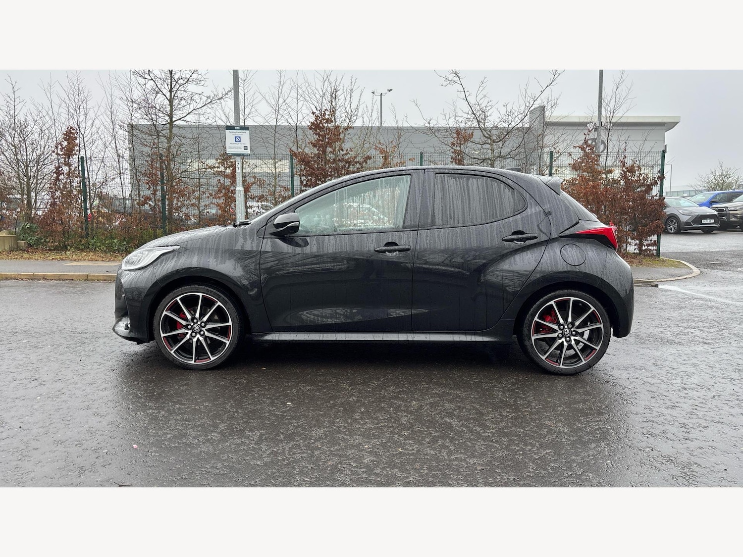 Used Toyota Yaris 2024 for sale - 77440369: Photo 19