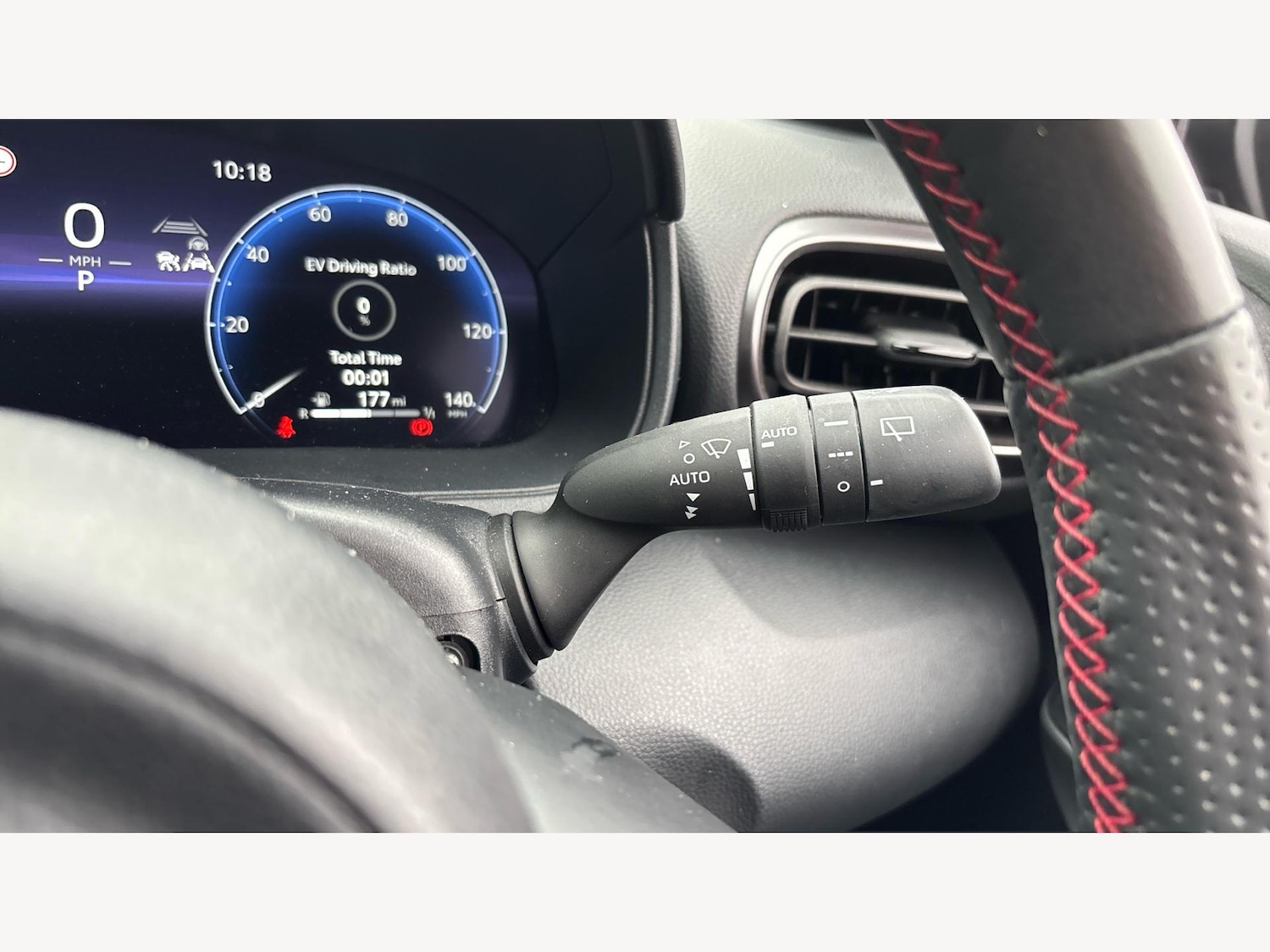 Used Toyota Yaris 2024 for sale - 77440369: Photo 29