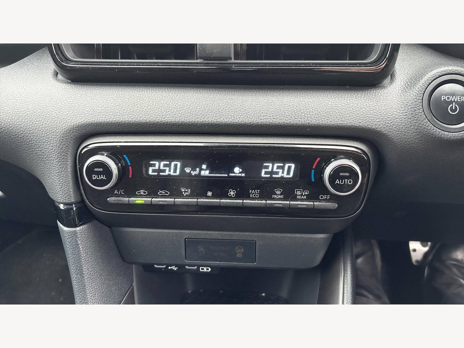 Used Toyota Yaris 2024 for sale - 77440369: Photo 30