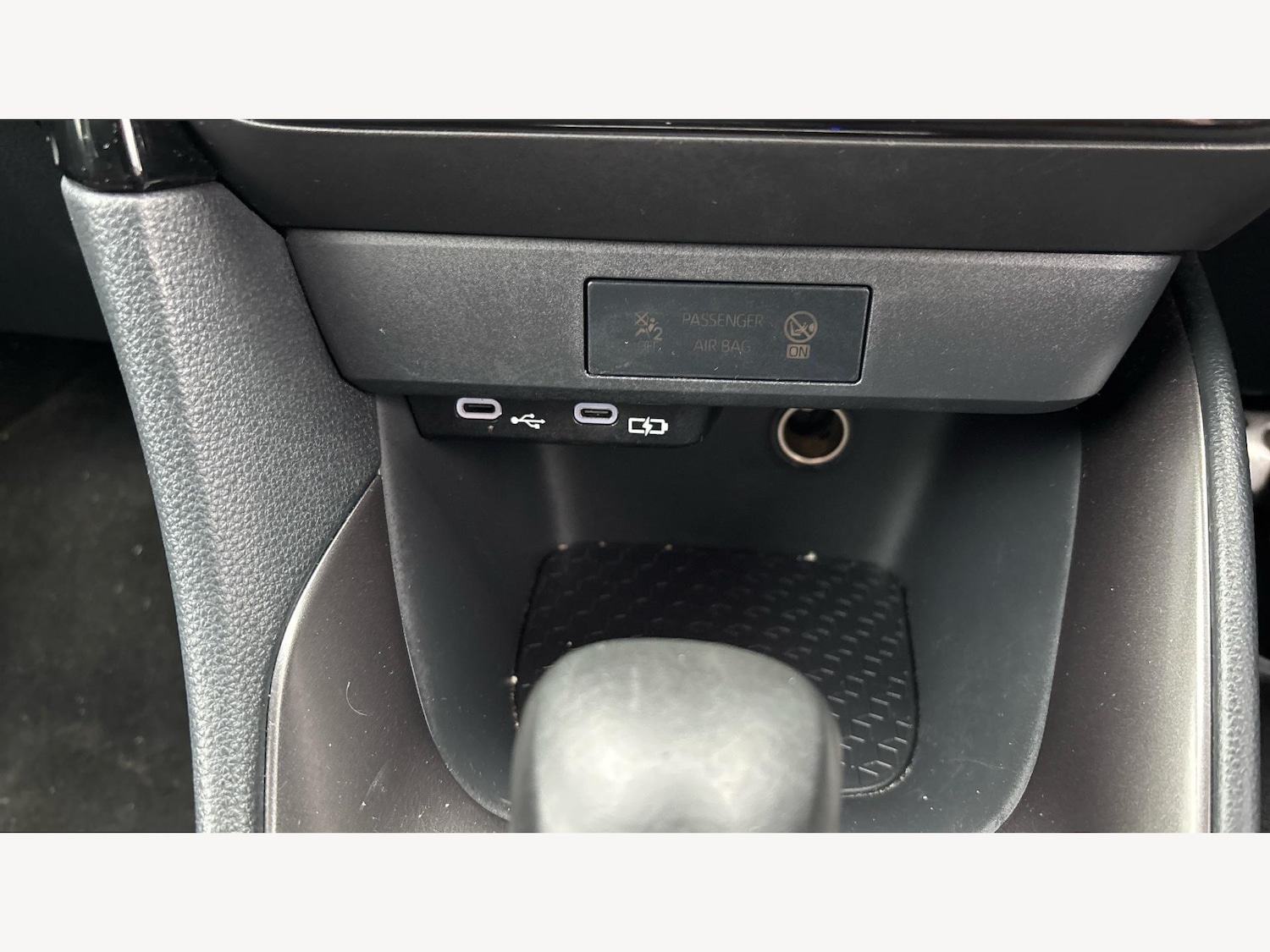 Used Toyota Yaris 2024 for sale - 77440369: Photo 31