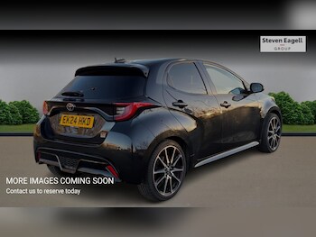 Used Toyota Yaris 2024 for sale - 77440369: Photo