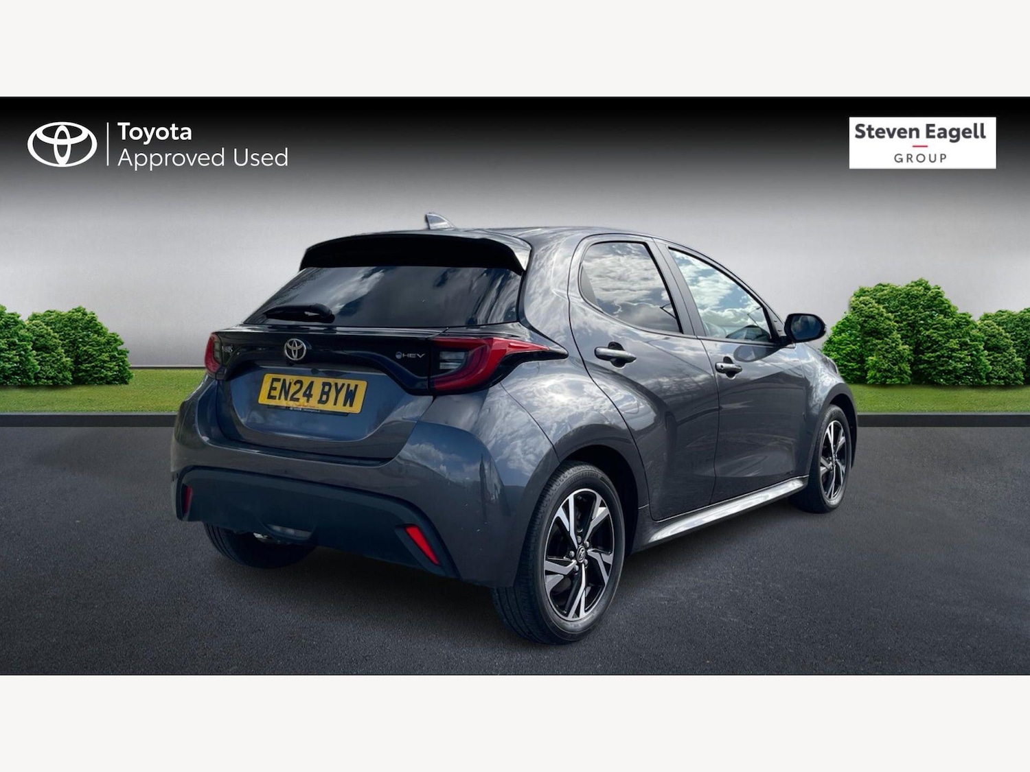 Used Toyota Yaris for sale - 78214293: Photo 2