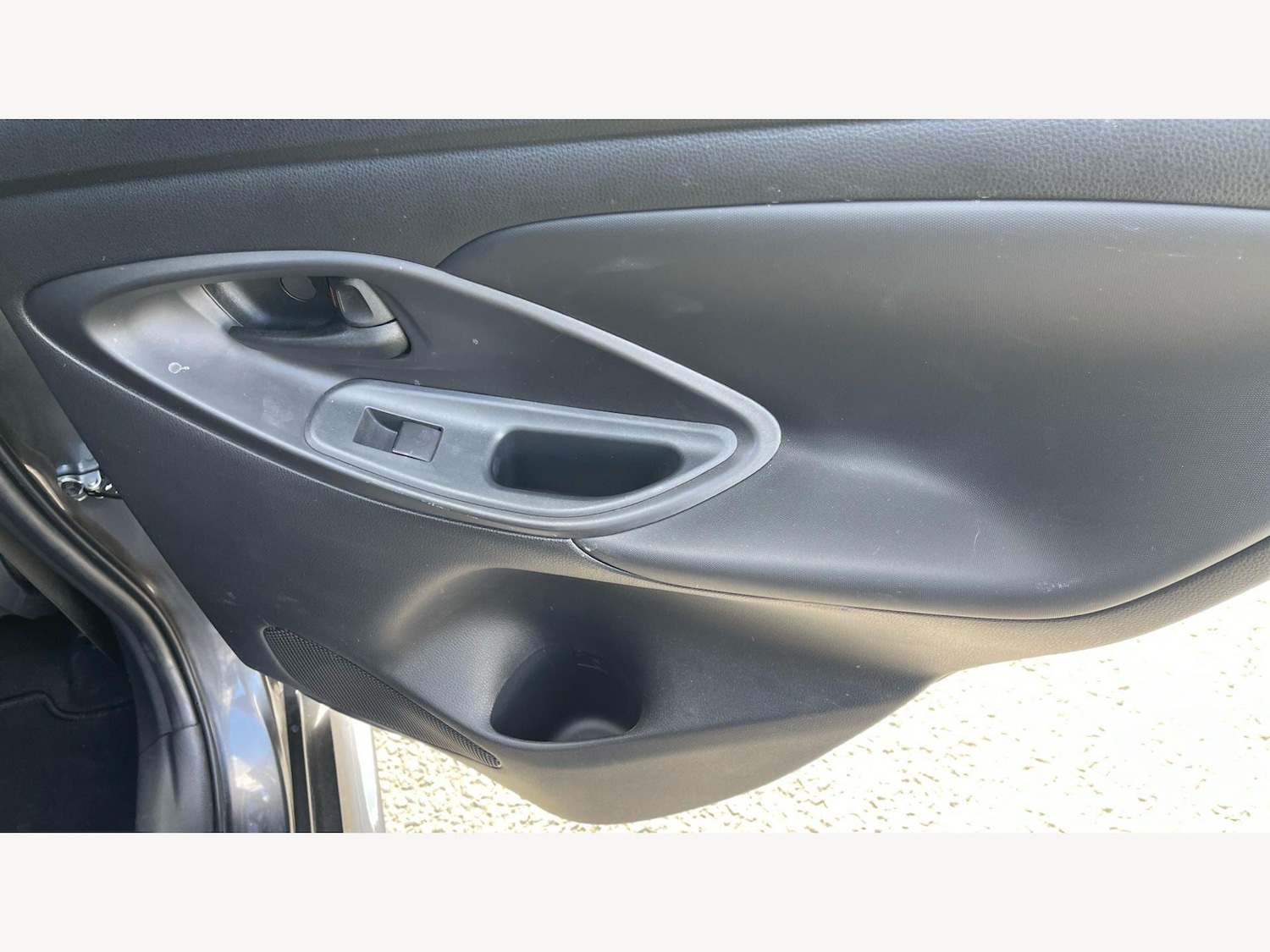 Used Toyota Yaris for sale - 78214293: Photo 24