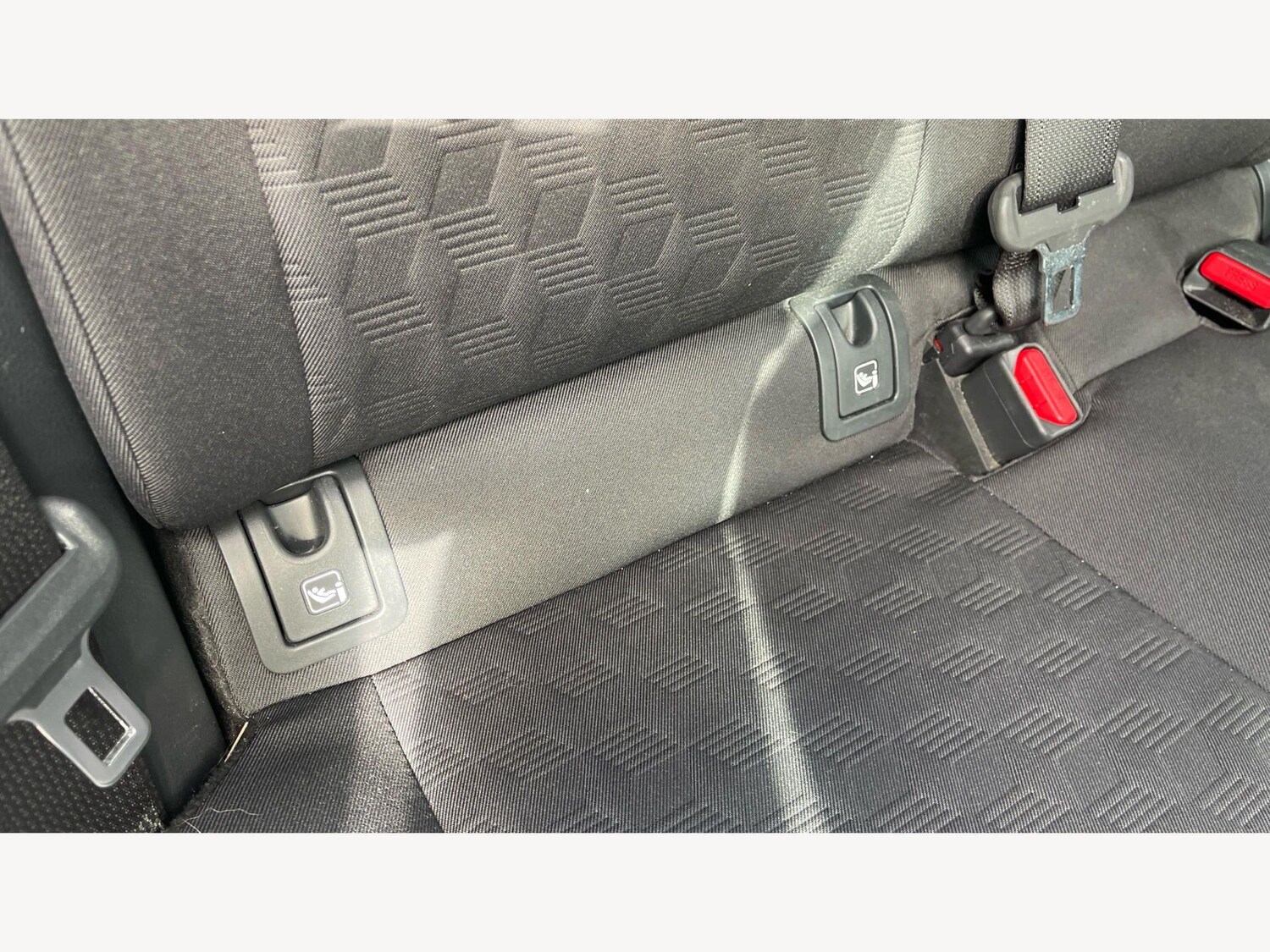 Used Toyota Yaris for sale - 78214293: Photo 25