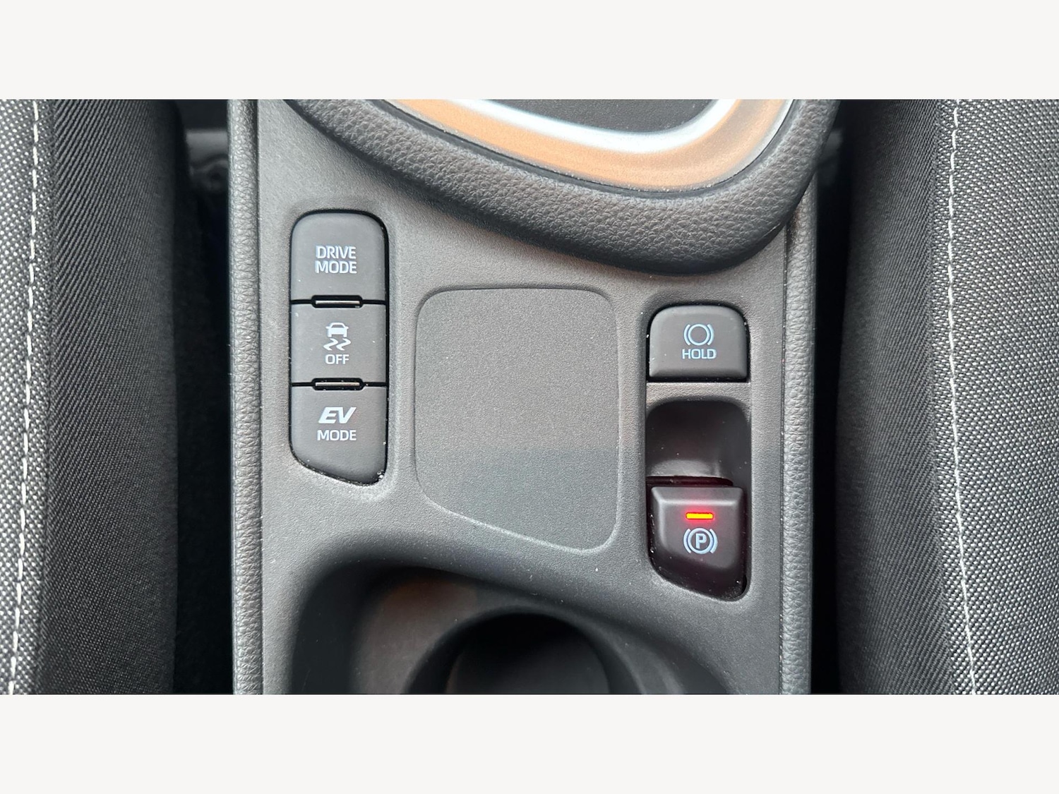 Used Toyota Yaris 2022 for sale - 77120482: Photo 29