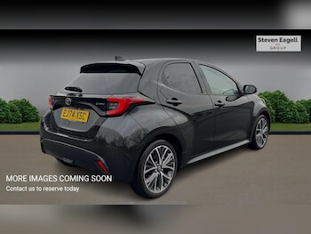 Used Toyota Yaris 2024 for sale - 77305742: Photo