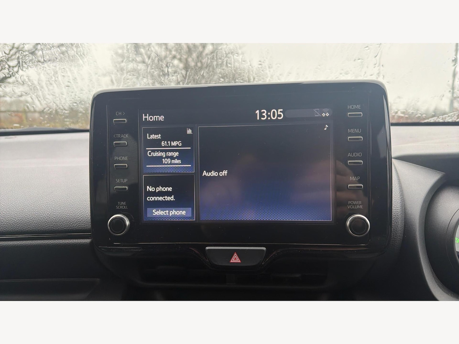 Used Toyota Yaris 2023 for sale - 77439723: Photo 9