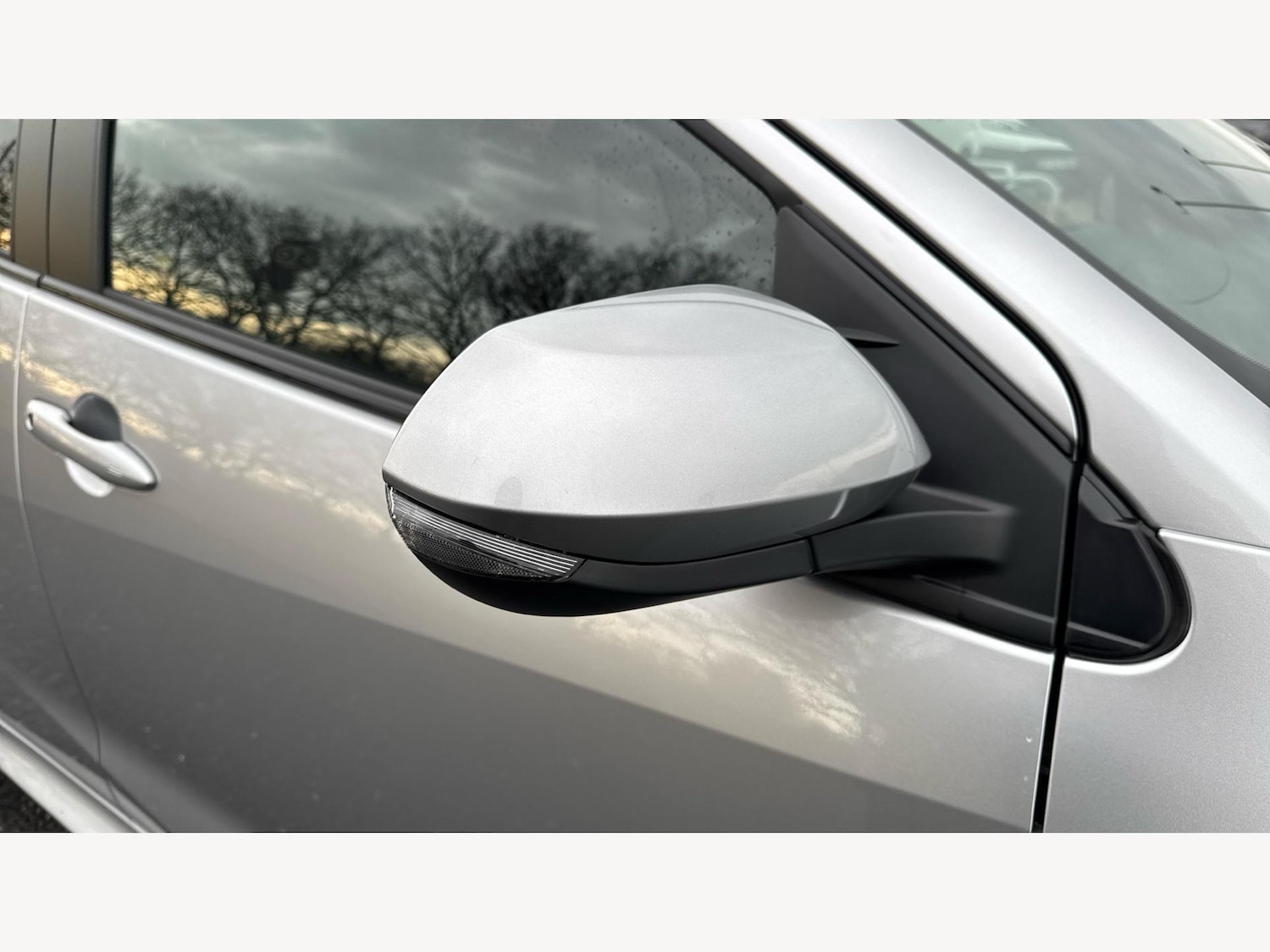 Used Toyota Yaris 2025 for sale - 76964505: Photo 26