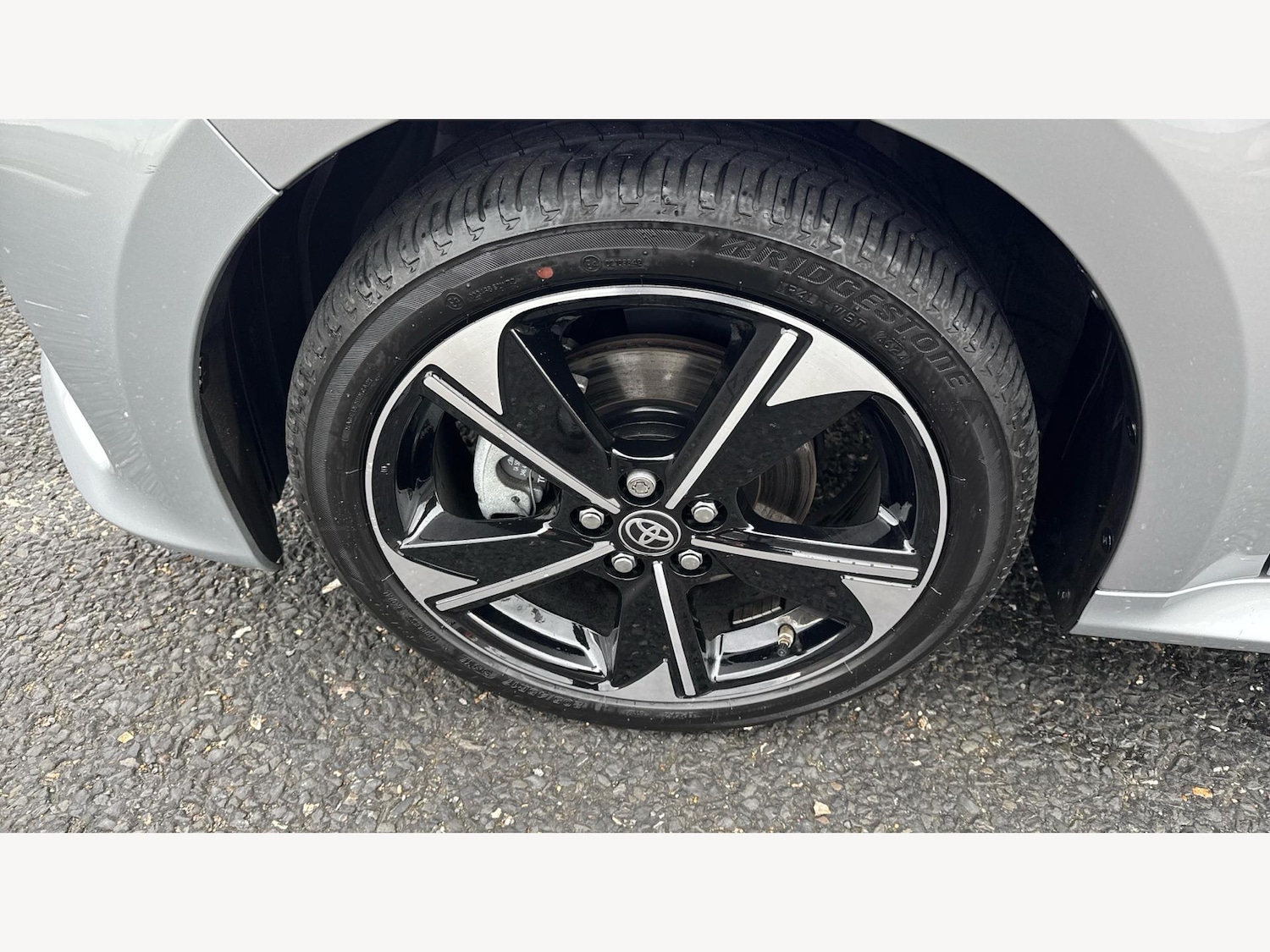 Used Toyota Yaris 2025 for sale - 76964505: Photo 31