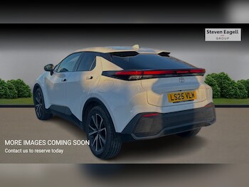 Used Toyota C-HR 2025 for sale - 77440778: Photo