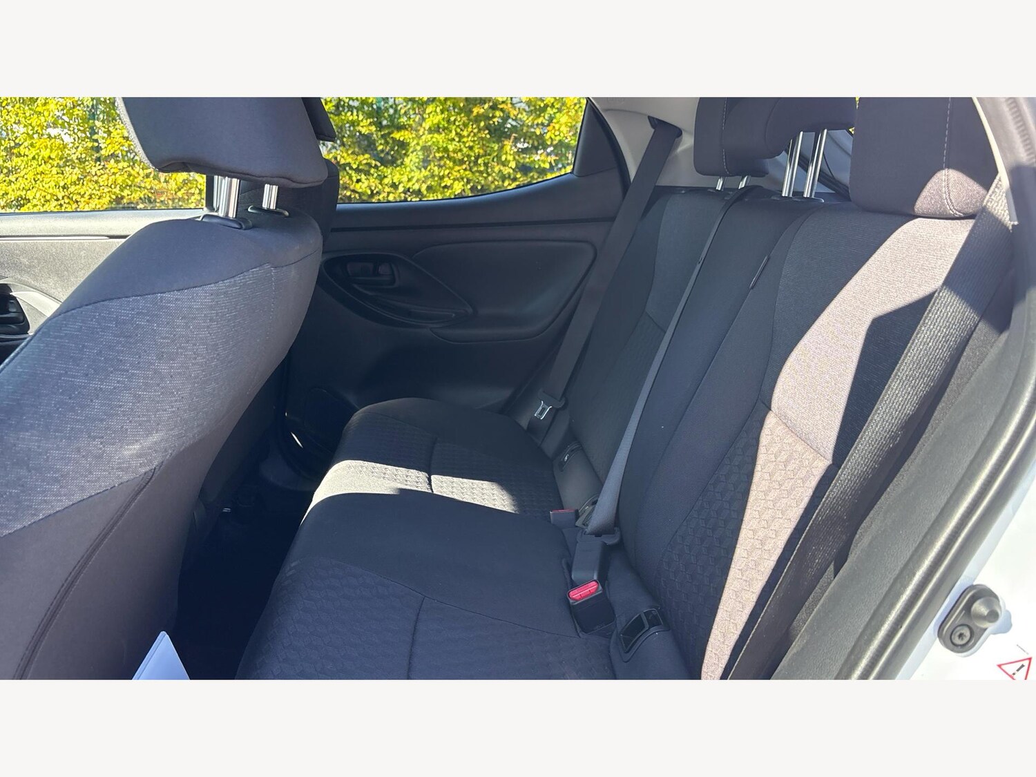 Used Toyota Yaris 2023 for sale - 77440288: Photo 15