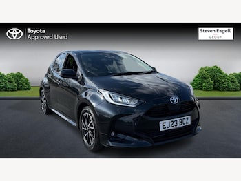 Used Toyota Yaris 2023 for sale - 78810282: Photo
