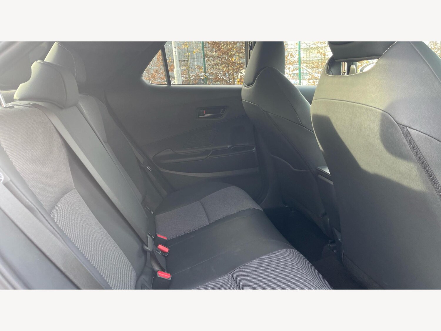 Used Toyota C-HR for sale - 77456431: Photo 14