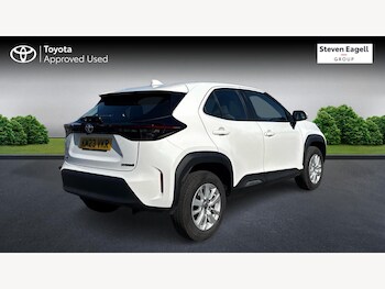 Used Toyota Yaris Cross 2023 for sale - 75040923: Photo